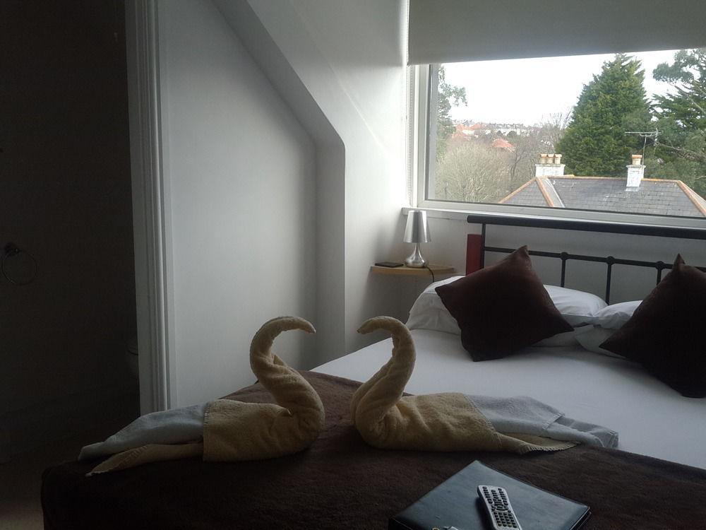 Oasis House Hotel Falmouth Buitenkant foto