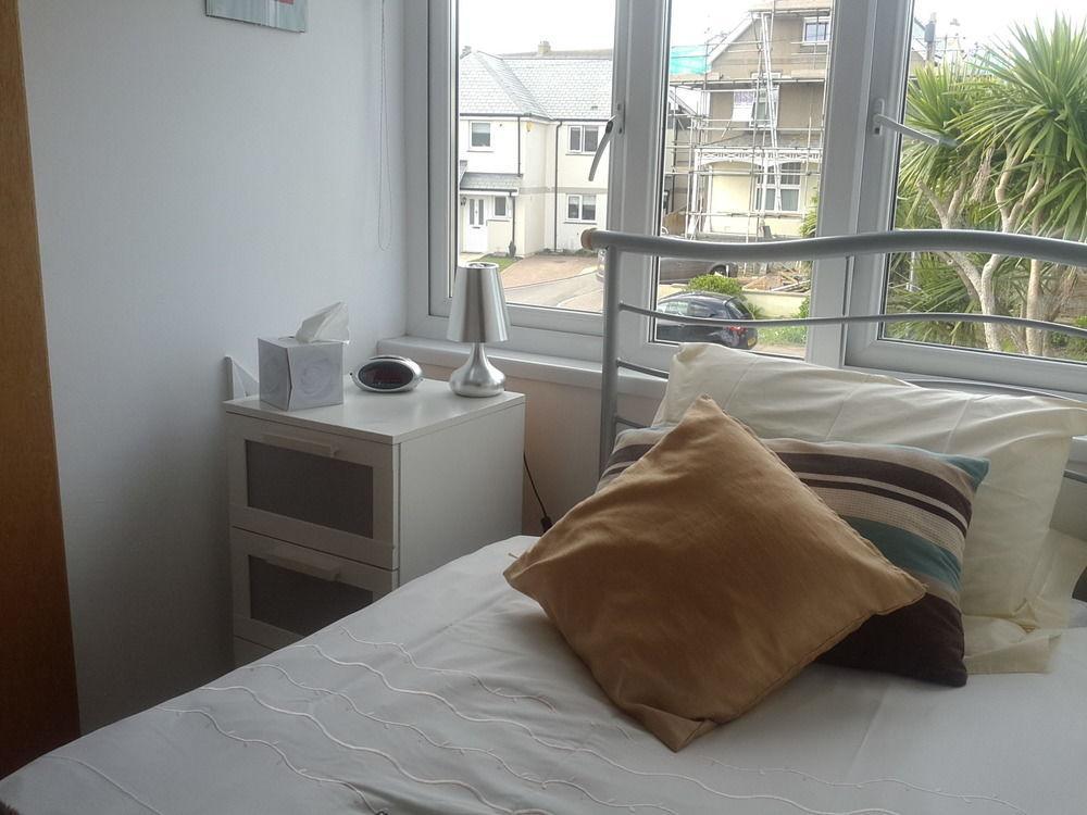 Oasis House Hotel Falmouth Buitenkant foto