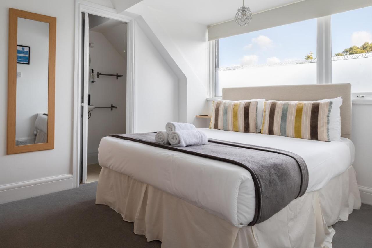 Oasis House Hotel Falmouth Buitenkant foto